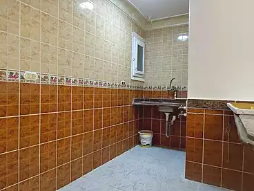 شقق للإيجار في الكيلو 21، العجمي، 120 متر