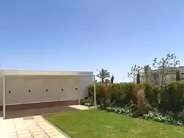فلل للبيع في كمبوند جراند فاليز - ماونتن فيو، العاصمة الإدارية الجديدة، 300 متر