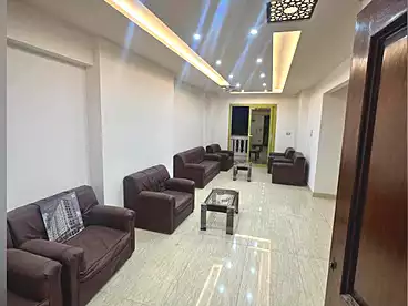 إداري للإيجار في شارع جمال عبد الناصر، سيدي بشر بحري، 135 متر