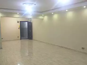 شقق للبيع في شارع جمال عبد الناصر، العصافرة، 150 متر