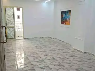 شقق للبيع في شارع ابراهيم عثمان، البيطاش، 90 متر