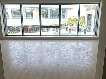 Offices For rent in Northern 90th St., 90th Street, 94 sqm