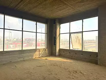 محلات للبيع في فيلدج جاردن قطاميه (VGK) - بالم هيلز، كمبوند بالتجمع الخامس، 246 متر