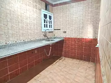 عقارات للبيع في شارع قائد اسراب البحار، ميامي، 110 متر