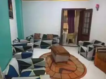 شقق مفروشة للإيجار في شارع الشهيد احمد حمدي، الطوابق، 130 متر