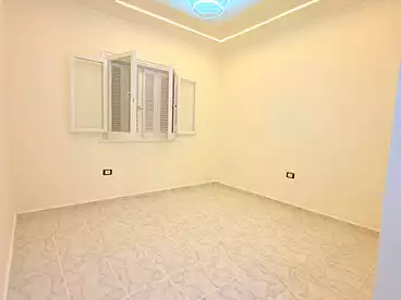 Apartments For sale in Shatee El Nakheel, Al Agamy, 80 sqm