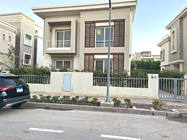 فلل للإيجار في مول ذا بوديوم - كمبوند كايرو فيستيفال سيتي، كمبوند كايرو فيستيفال سيتي - الفطيم، 368 متر