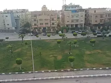 روف للبيع في فؤاد ابراهيم، شارع الشهيد، 325 متر