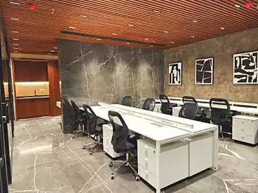 إداري للإيجار في ميفيدا بيزنس بارك - كمبوند ميفيدا، كمبوند ميفيدا - اعمار، 131 متر