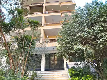 Private For sale in El Gazaer St., New Maadi, 220 sqm