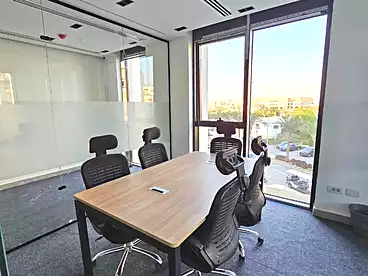 Administrative For rent in Hyde Park Business District, Compounds in New Cairo, 127 sqm