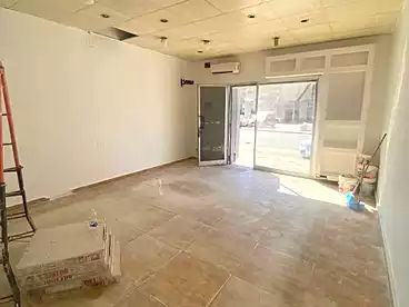 معرض للإيجار في اللبيني، فيصل، 120 متر