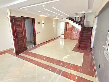 دوبلكس للبيع في شاطئ النخيل - ٦ اكتوبر، العجمي، 270 متر