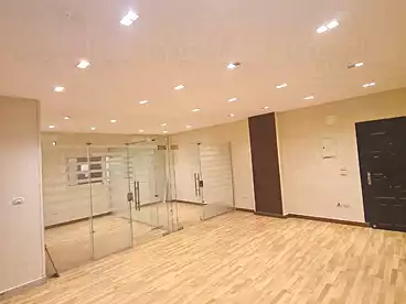 شقق للإيجار في شارع 1، الحي الاول، 200 متر