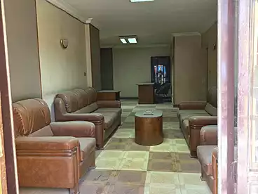إداري للإيجار في شارع الملك فيصل، فيصل، 140 متر