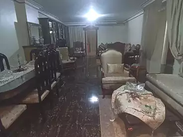 Apartments For sale in Wali Al Ahd St., Hadayek El Koba, 200 sqm