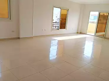 Apartments For rent in Khaled Ibn El Waleed St., South Academy (D), 200 sqm