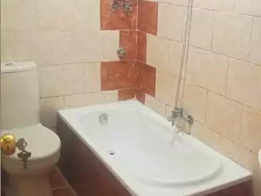 شقق للإيجار في سيدي بشر، الاسكندرية، 90 متر