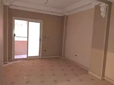 House / Home For sale in El Dawagen, Hadayek Helwan, 100 sqm