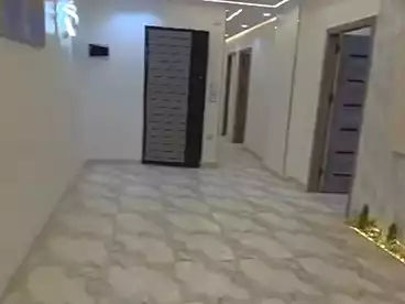شقق للإيجار في شارع المجزر الالي، اللبيني، 100 متر