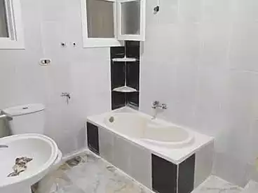 Apartments For sale in Gamal Abd El Nasir St, Sidi Beshr Bahri, 100 sqm