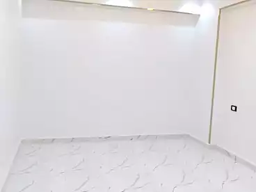 شقق للبيع في شارع 27، النزهة 2، 100 متر