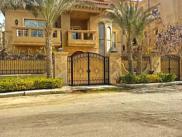 Properties For rent in El Choueifat St., El Choueifat, 800 sqm