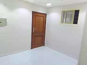 Studio For sale in Nasr Ammar St, Neighborhood 3rd, 60 sqm