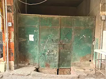 مخازن للبيع في شارع مؤسسة الزكاة، المرج، 400 متر