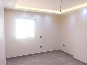 Administrative For rent in Nabil El Wakkad St., Ard El Golf, 235 sqm