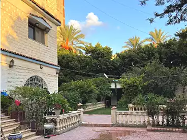 فلل للبيع في أبو يوسف، العجمي، 1100 متر