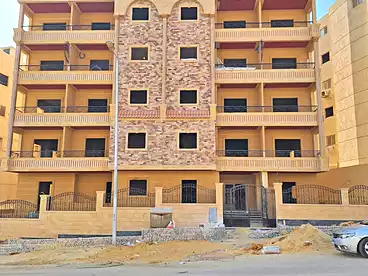 شقق للبيع في اللوتس الجنوبيه، اللوتس، 200 متر