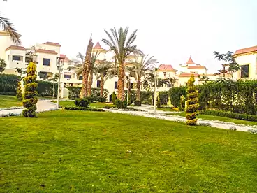 Duplex with Garden For sale in Trio Gardens Compound - M Squared, Compounds in New Cairo, 286 sqm
