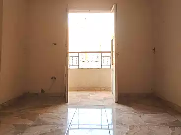 Apartments For sale in El-Rasafa St, Moharram Bey, 110 sqm