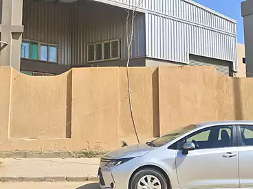 Factory For rent in Industrial Zone, New Cairo - 5th Settlement, 400 sqm