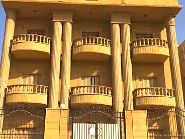 Roof For sale in El Shaheed Abdul Fattah Ahmed St., Neighbourhood 10, 325 sqm