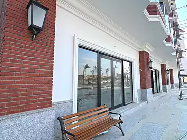 في محور جمال عبد الناصر، القاهرة الجديدة - التجمع الخامس، 100 متر