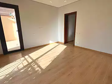Villas For rent in Mivida Parcel, Mivida Compound - Emaar, 290 sqm