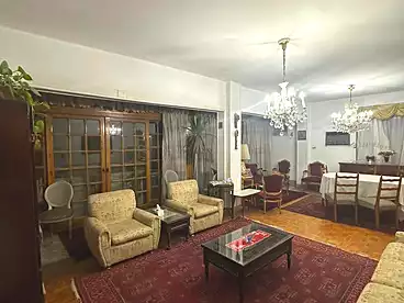 في شارع سوريا، المهندسين، 150 متر