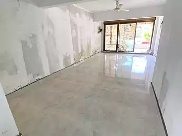 Shops For rent in El Montazah St., Heliopolis Square, 60 sqm