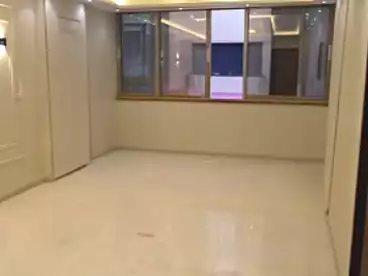 شقق للبيع في اللبيني، فيصل، 140 متر