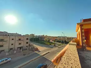 توين هاوس للبيع في الحي الثالث عشر، الشيخ زايد، 940 متر