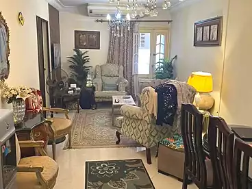 شقق مفروشة للبيع في شارع محمد السباعي، النزهة، 125 متر