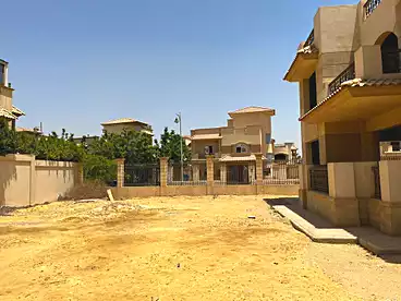 فلل للبيع في كمبوند رويال سيتي - مجموعة البابطين، كمبوند بالشيخ زايد، 370 متر