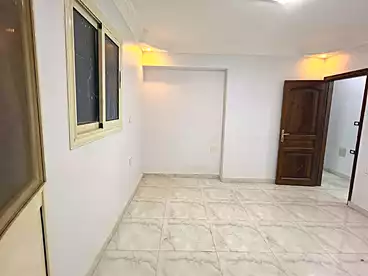 Apartments For rent in Street 27, Nozha 2, 150 sqm