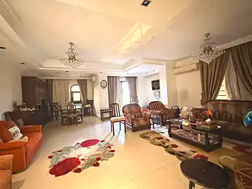 Apartments For sale in Amr Ibn El Ass St., South Academy (H), 220 sqm