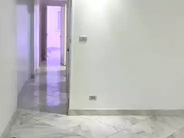 Corporate Branch For rent in Abou Quer St - El Horeya Rd, Ganaklis, 90 sqm