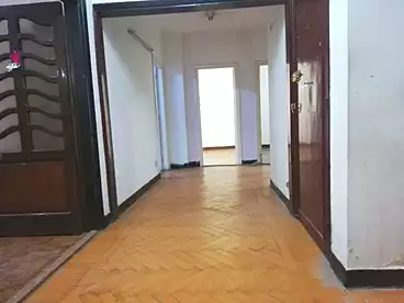 Apartments For sale in Nasr Khesro St., Seventh District, 220 sqm