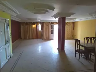 Apartments For sale in Street 9, Al Hadaba Al Olya, 250 sqm