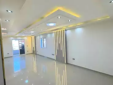 Apartments For sale in Iskandar Ibrahim St., Miami, 170 sqm